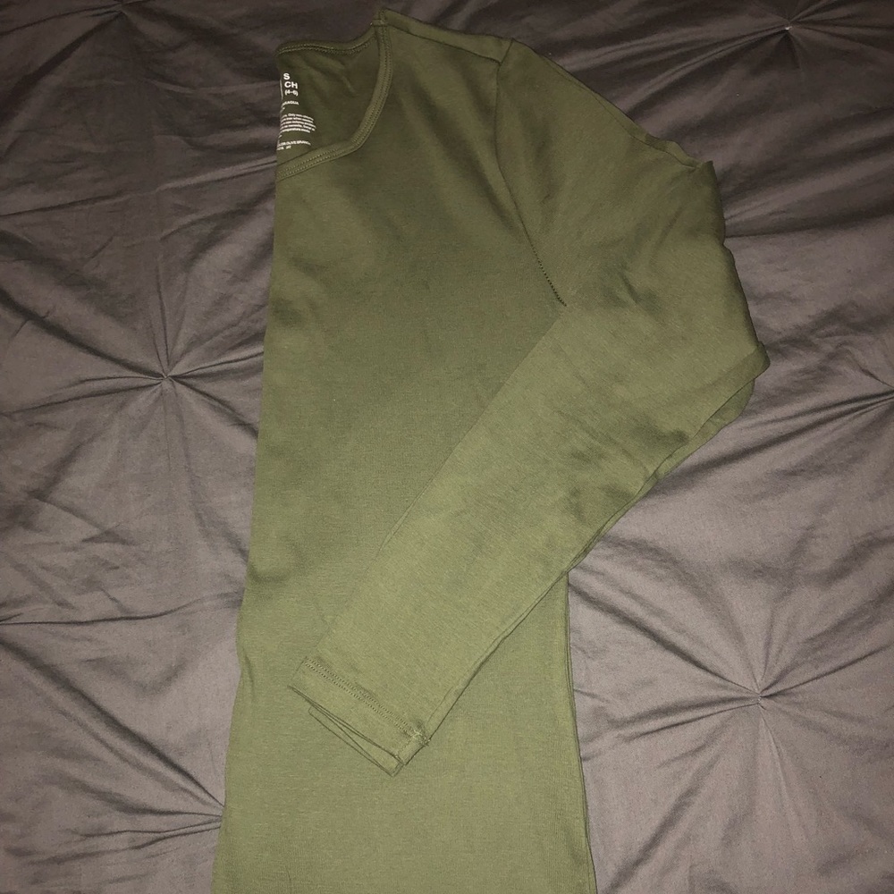 Green plain long sleeve